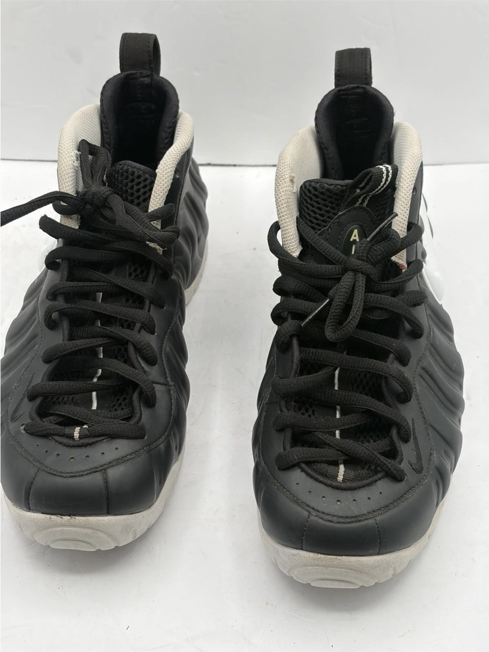 Nike Foamposite Pro “Dr. Doom” Black/White 624041-006 Men’s Size 8.5 - Picture 3 of 16